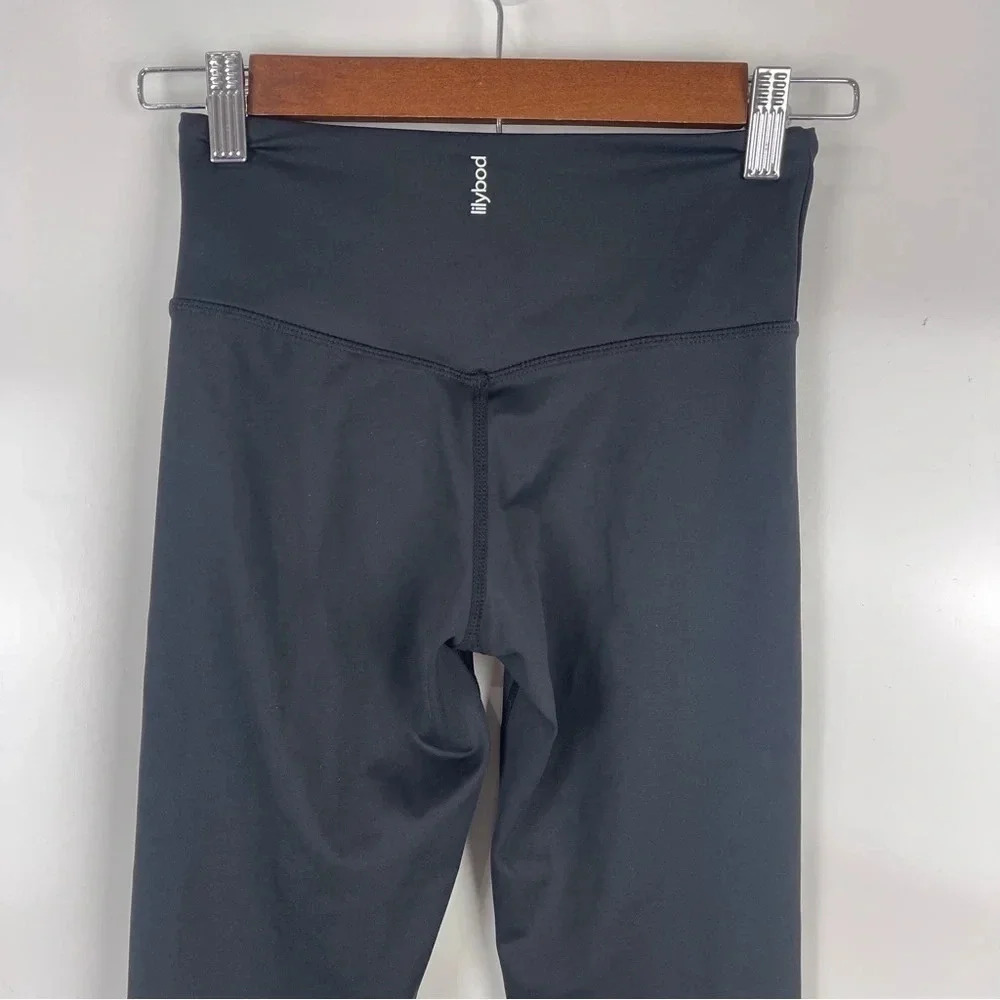 Lilybod Zahlee Running Leggings Black 3/4 Length Women's Size XS Gym Work Out - Picture 5 of 9